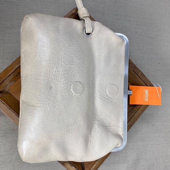 LATICO GENUINE LEATHER CREAM WRISTLET - Picture 4 of 13